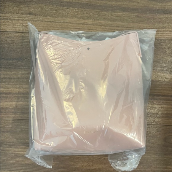 ✨ Samara Shoulder Bucket Bag Peony - Picture 3 of 6